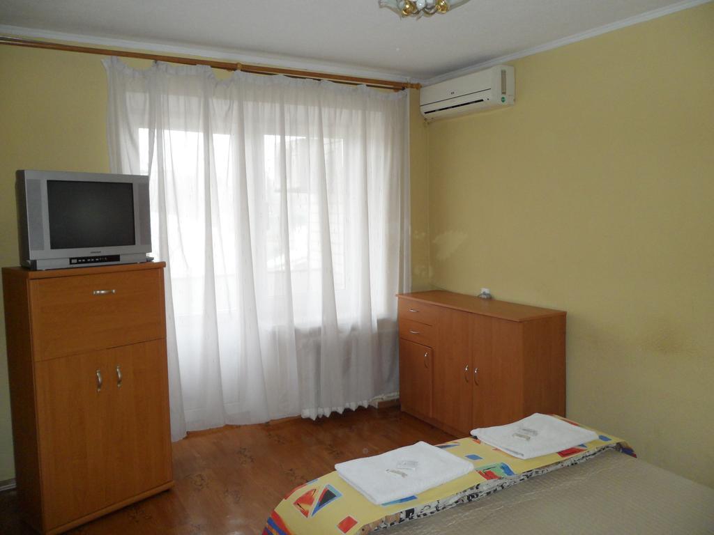 Hotel And Sport Complex Dinamo Dnipro Room photo